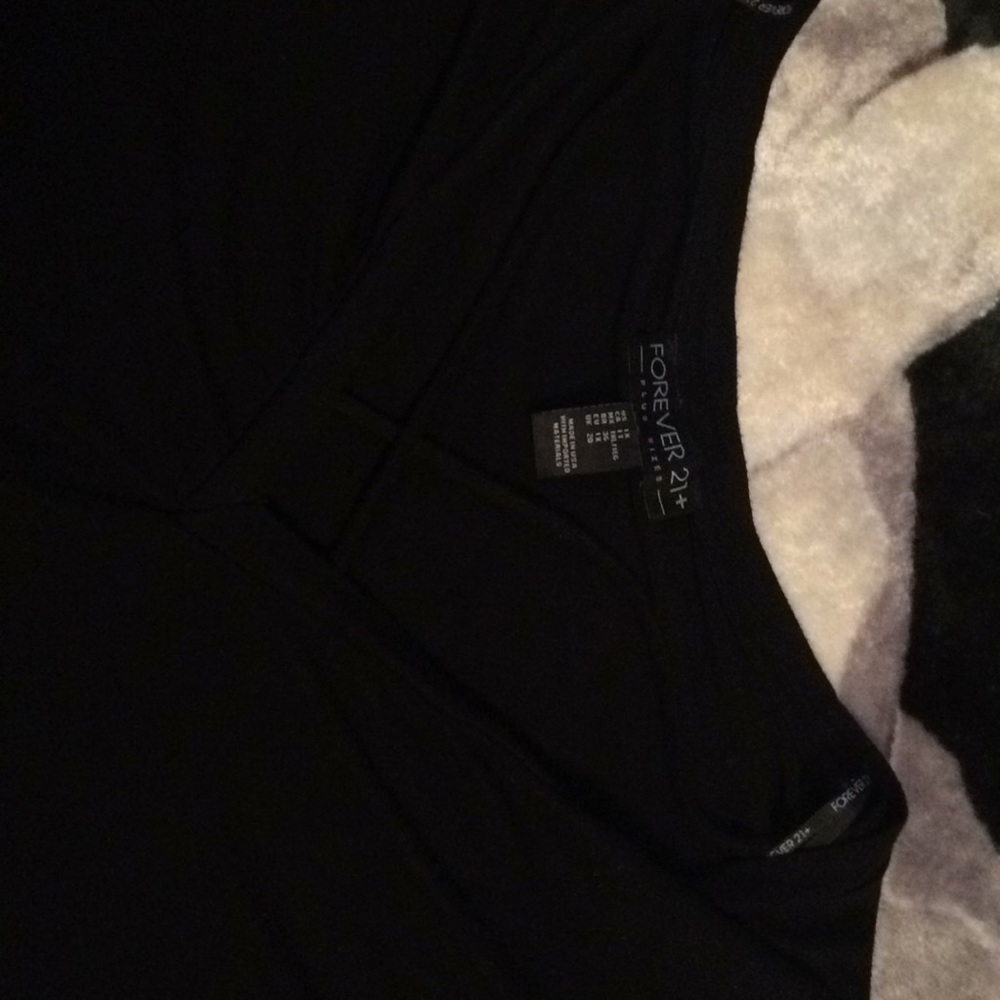 Forever 21 Plus Size Slub Knit Keyhole Top